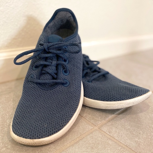 Men's Navy Allbirds Tree Runner (sz 11) - Picture 1 of 7